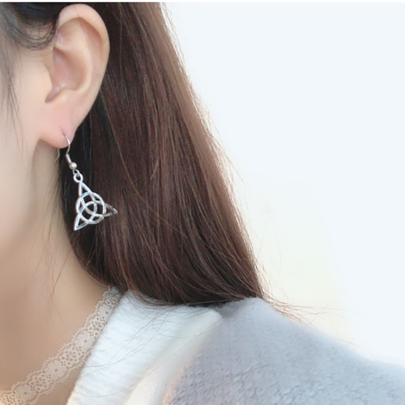 Viking Fox Triquetra állat ír kelta csomós fülbevaló ezüst színű női csepp fülbevaló ékszer varázslatos természetfeletti amulett 2023
