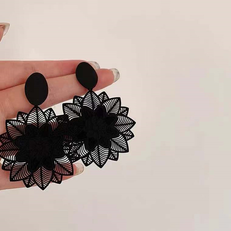 Pandantive cu plasă goală Cercei suspendați Cercei boemi cu picătură pentru femei Bijuterii vintage pentru urechi boucle oreille femme Cercei neobișnuiți