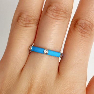 10 színű egyszerű stílusú, fényes cirkon kővel kirakott, egyszerű stílusú zománcgyűrű, divatos női eljegyzési gyűrű