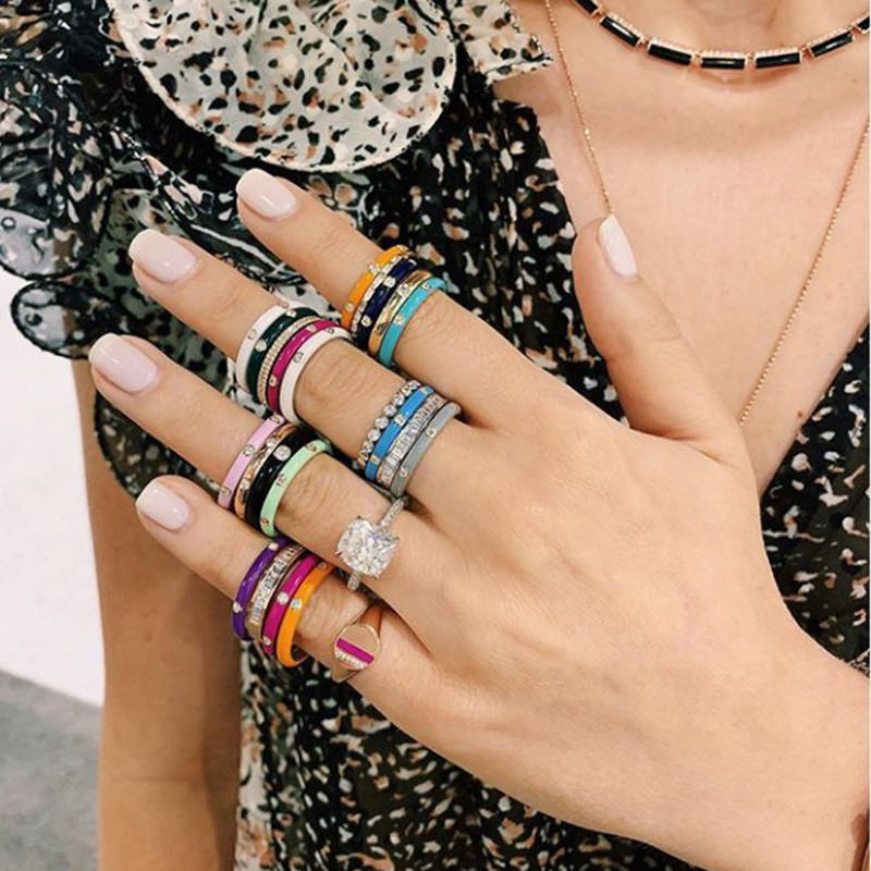 10 színű egyszerű stílusú, fényes cirkon kővel kirakott, egyszerű stílusú zománcgyűrű, divatos női eljegyzési gyűrű