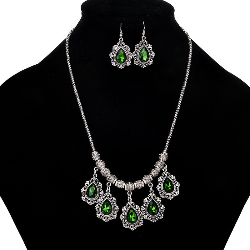 ADOLPH Női ékszerek Luxus kiegészítők Temperamentum Vízcseppek Ékszerkészlet Choker nyaklánc és fülbevaló