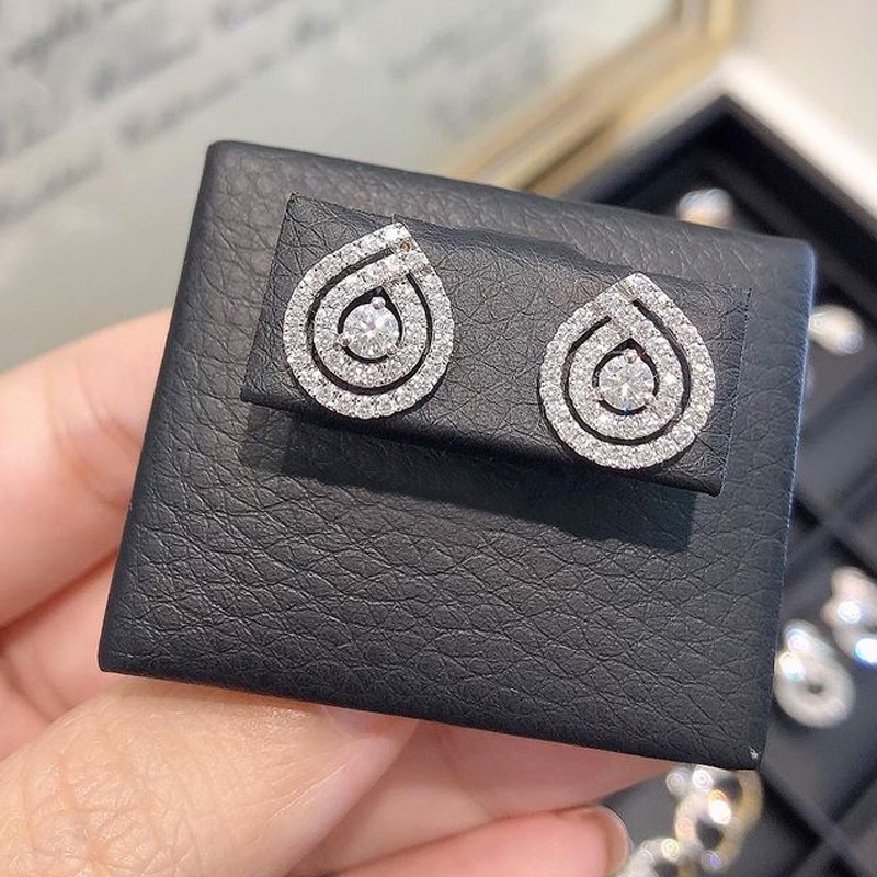 Huitan luxus kristály cirkon fülbevaló női fülszúrás Exquisite női kiegészítők temperamentum divat ékszerek