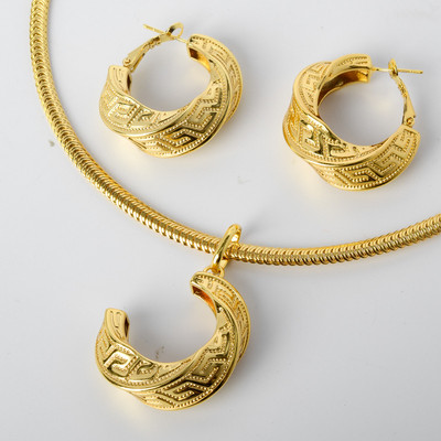 Diana Dječji setovi nakita Šuplje okrugle pozlaćene naušnice Ogrlica s privjeskom za žene Novi dizajn za vjenčanje Poklon Klasični