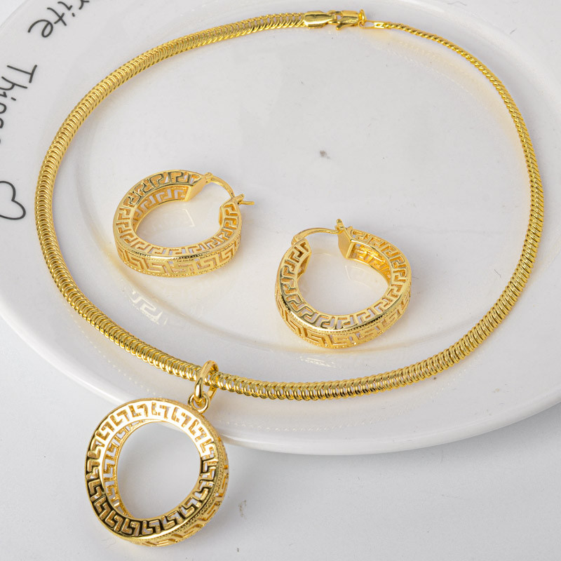 Diana Dječji setovi nakita Šuplje okrugle pozlaćene naušnice Ogrlica s privjeskom za žene Novi dizajn za vjenčanje Poklon Klasični