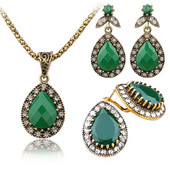 Nagy vízcsepp lógó fülbevaló vintage ékszer antik arany színű zöld gyanta nyaklánc medál női fülbevaló