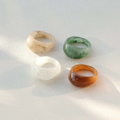 4Pcs/Set Šareno slatko akrilno prstenje za žene Modni prozirni geometrijski smolasti prstenovi za prste Poklon nakita za ženske zabave