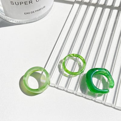 4Pcs/Set Šareno slatko akrilno prstenje za žene Modni prozirni geometrijski smolasti prstenovi za prste Poklon nakita za ženske zabave