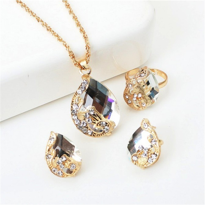 Fashion Crystal Pandantive Colier Cercei Seturi pentru femei Set de bijuterii Mireasa Cercei de nunta Inel Colier Set