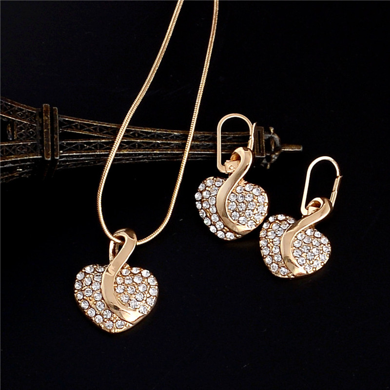 ZOSHI Modni komplet nakita Luksuzni zlatni austrijski romantični kristali u obliku srca Lanac Ogrlica Naušnice Kompleti nakita