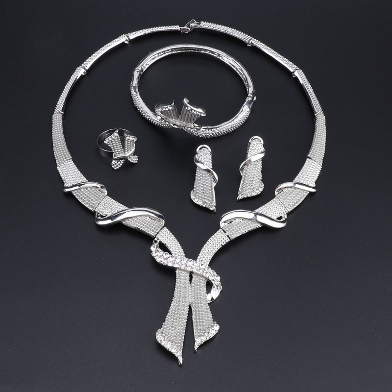 Dubajaus sidabro spalvos krištolo papuošalų rinkiniai Didmeninė prekyba vestuviniais aksesuarais Nigerijos vestuvių karoliai auskarai Bijoux Femme papuošalų rinkinys