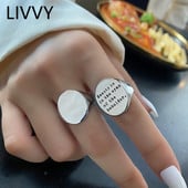 Srebrna boja, jednostavan dizajn osobnosti, okruglo englesko slovo, široko prstenje za žene, moderan rođendanski nakit retro temperamenta