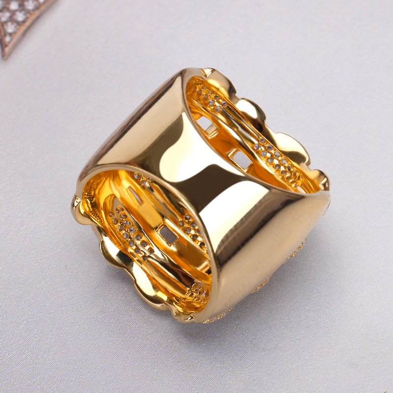 Bride Talk Matinis pirštų žiedas, kryžminės linijos kubinis cirkonis, plieno švitrinis, moteriškas mados žiedas Gražūs vestuvinių papuošalų priedai