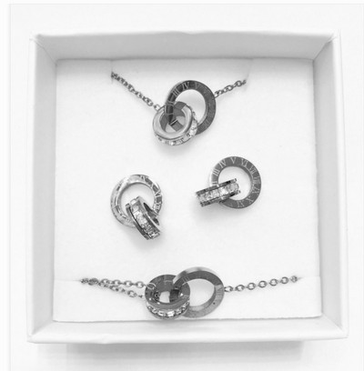 316L rozsdamentes acél római berakásos kristály Lucky nyaklánc fülbevaló karkötő készlet dupla gyűrűs berakásos cirkon ékszer szett