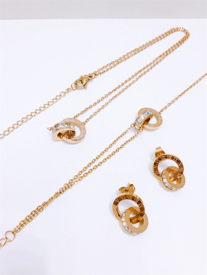 316L rozsdamentes acél római berakásos kristály Lucky nyaklánc fülbevaló karkötő készlet dupla gyűrűs berakásos cirkon ékszer szett
