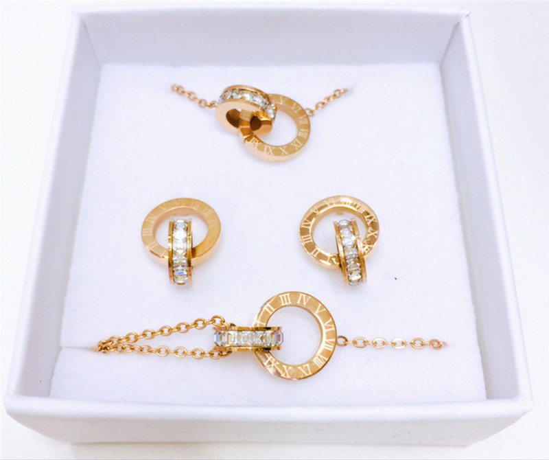 316L rozsdamentes acél római berakásos kristály Lucky nyaklánc fülbevaló karkötő készlet dupla gyűrűs berakásos cirkon ékszer szett