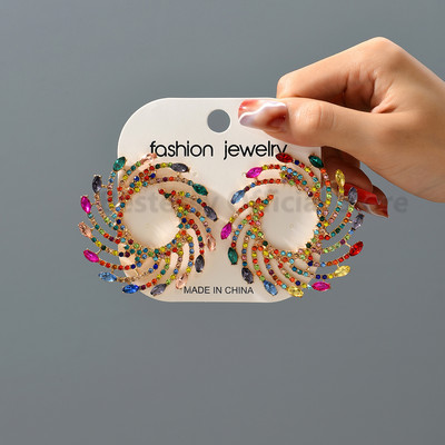 Европейски американски модни преувеличени пиърсинг обеци за жени Момиче Слънчева форма Уникален дизайн Изящни аксесоари за бижута