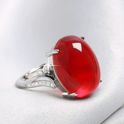 Etnilise stiiliga smaragdi imitatsioon roheline kaltsedoni sõrmus temperamendiga naiste sõrmus avamise imitatsioon ahhaatvärvi aare naiste sõrmus