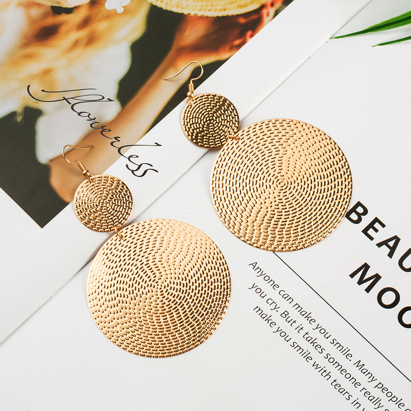 Eltúlzott arany csepp fülbevaló nőknek Statement ékszer Divat nagy, kerek kör alakú lógó fülbevaló Punk fülbevaló fülbevaló