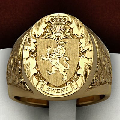 Crown Lion Shield Badge Ring Europe and America Copper Plated Plated Royal Seal Men`s Ring Fashion Elegant Accessories