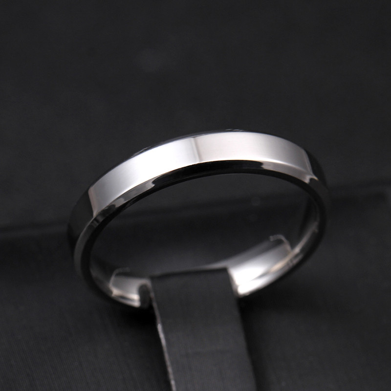 MOREDEAR 4mm 6mm 8mm Inel de titan de culoare argintie lucioasă și plictisitoare pentru bărbați și femei.