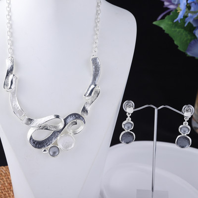 Reducere Cring Coco Magnolia Flower Bijuterii Seturi Fashion Resign Pandantiv Colieri Albastru Email Lanțuri Colier Cercei pentru femei