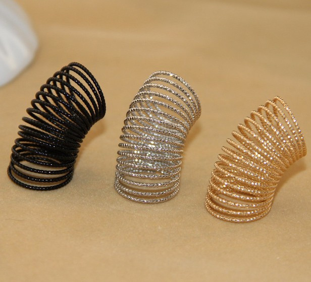 Timlee R136 Ingyenes szállítás Új Vintage ötvözet hosszú tavaszi ujjgyűrűk ékszerek nagykereskedelme