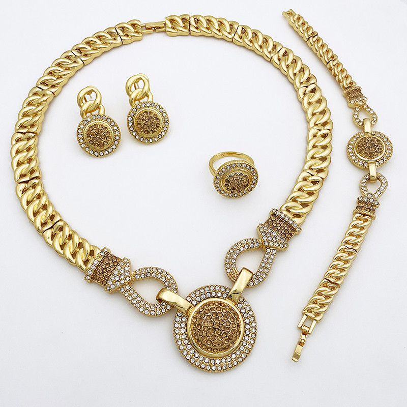 Dubai finom ékszer készletek női brazil nyaklánc és fülbevaló kerek medál esküvői bankett ékszer