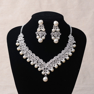 Mireasa Crystal Pearl Seturi de bijuterii de costume Nou Design Strass Colier Colier Cercei Tiara Mireasa Femei Set Bijuterii Nunta