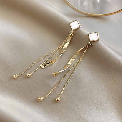 Винтидж перлени обеци с пискюли за уши за обиколка за жени Парти мода Дълги висящи капкови обеци Сватбени бижута