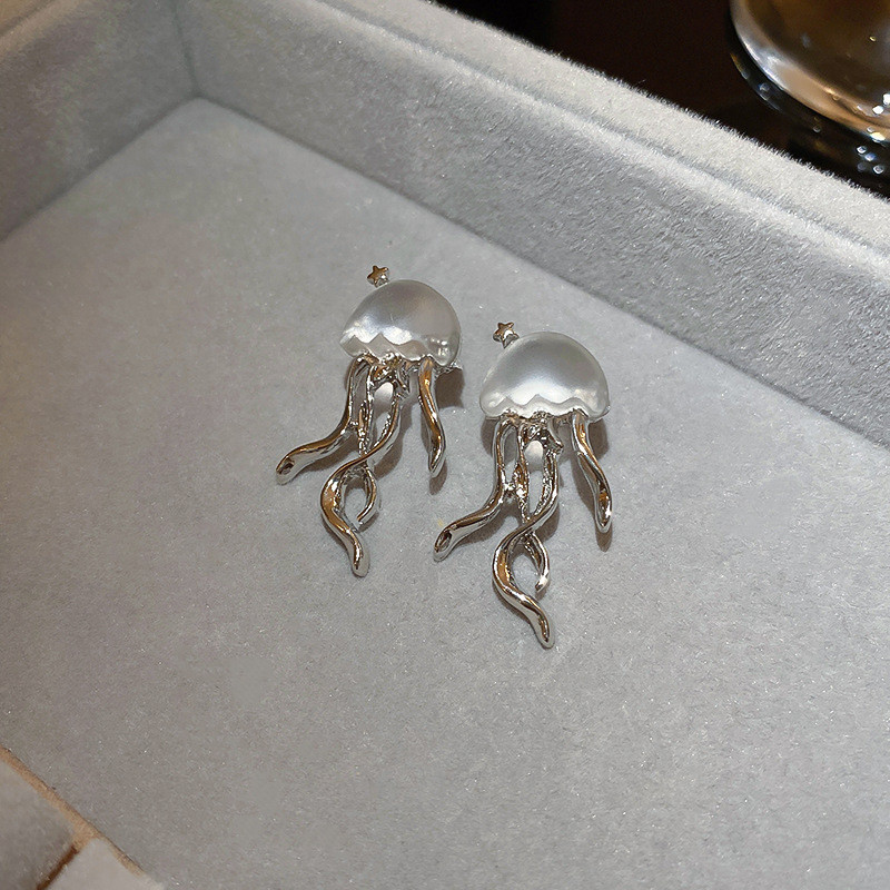 Modni dizajn Plutajuće meduze Mat kristalne naušnice 2022. Korejska kreativnost Osobnost Ženske akalepske naušnice s nitnama Nakit