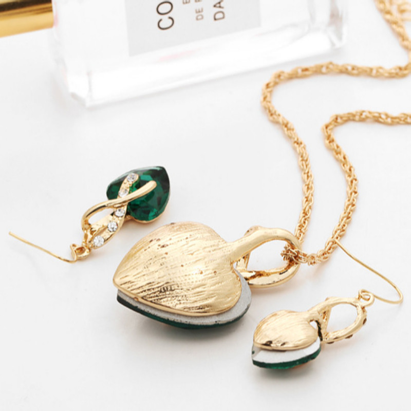 Set de bijuterii, multicolore de lux, 2 paturi de inimă, cercei, colier de cristal, pentru femei, logodna de mireasă și cadou de ziua Îndrăgostiților