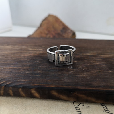 Vintage ezüst színű fém geometrikus szabálytalan virágok szerelmes nyitó gyűrűk női lányoknak buli utazás punk ékszerek HUANZHI 2021