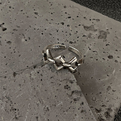 Vintage ezüst színű fém geometrikus szabálytalan virágok szerelmes nyitó gyűrűk női lányoknak buli utazás punk ékszerek HUANZHI 2021