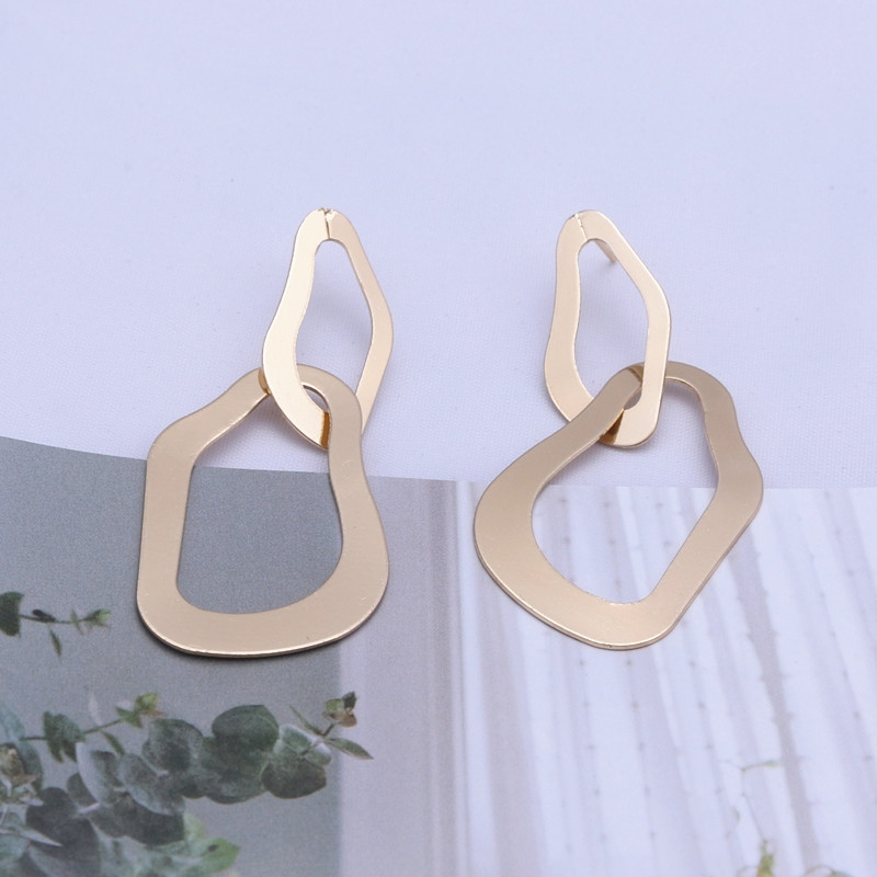 Túlzásba vitt, üreges, szabálytalan hosszú, lelógó fülbevaló nőknek, Geometrikus, ovális, kerek fémfülbevaló party ékszerek