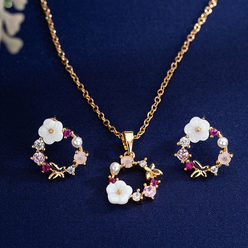 Divat esküvői menyasszonyi cirkónia ékszer készletek nőknek Romantikus Kagyló Virág Choker Elegáns Gyöngy nyakláncok Fülbevaló Bizsu ajándék