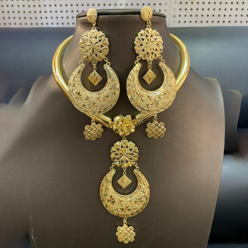 Set de bijuterii de culoare aurie Dubai pentru femei, cercei cu ciucuri și colier, set de bijuterii, nunți de lux africane, accesorii de design cadou