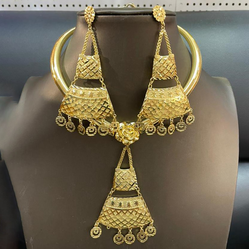 Set de bijuterii de culoare aurie Dubai pentru femei, cercei cu ciucuri și colier, set de bijuterii, nunți de lux africane, accesorii de design cadou