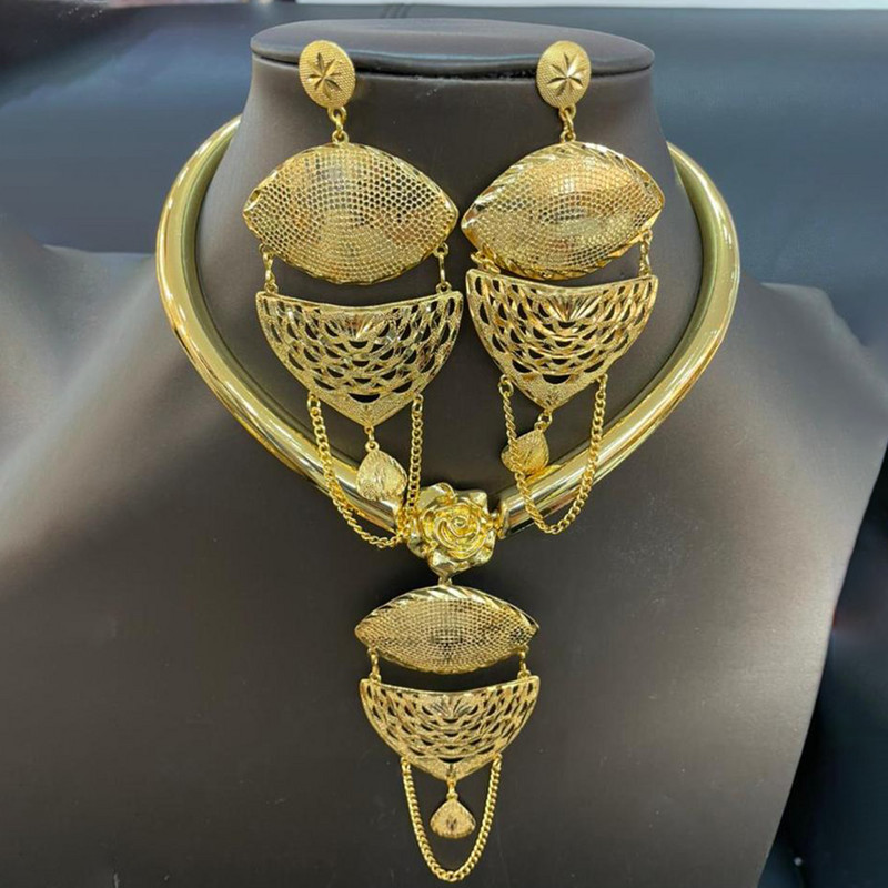 Set de bijuterii de culoare aurie Dubai pentru femei, cercei cu ciucuri și colier, set de bijuterii, nunți de lux africane, accesorii de design cadou
