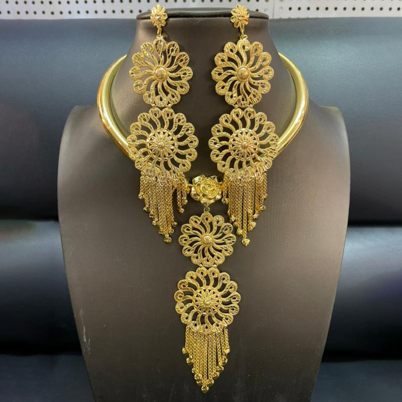 Set de bijuterii de culoare aurie Dubai pentru femei, cercei cu ciucuri și colier, set de bijuterii, nunți de lux africane, accesorii de design cadou
