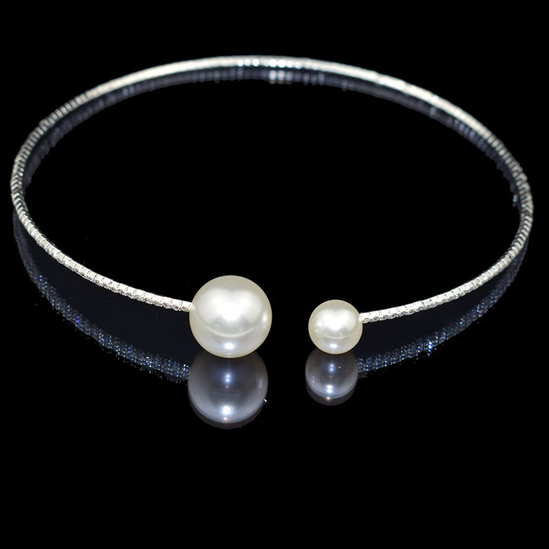 Divat egyszerű szimulált gyöngy menyasszonyi készletek kristály esküvői ékszer nyaklánc karperec szett nőknek esküvői parti ékszerek