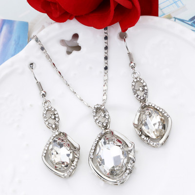 Pandantive și colier de culoare aurie Cercei tip piatră naturală albastră Zirconiu cubic Cristal Seturi romantice de bijuterii de mireasă