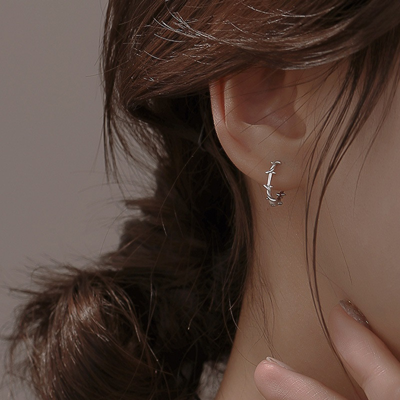 XIYANIKE ezüst színű tövis karika fülbevaló női lány luxus új divat divatos ékszer buli Esküvő сережки женские