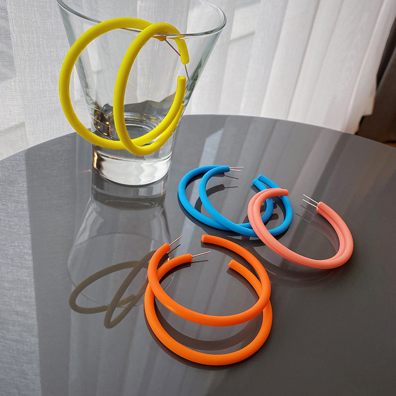 Nagy, sima kör női karika fülbevaló túlzott fülhurok Macaron színű Egyszerű party kerek hurkos fülbevaló ékszer nagykereskedés