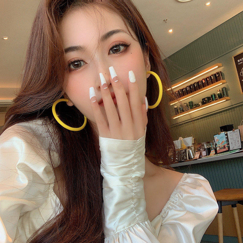 Nagy, sima kör női karika fülbevaló túlzott fülhurok Macaron színű Egyszerű party kerek hurkos fülbevaló ékszer nagykereskedés