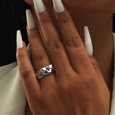 Μόδα 18KGP Δαχτυλίδι με υφαντό σταυρό