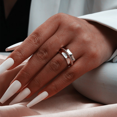 Μόδα 18KGP Δαχτυλίδι με υφαντό σταυρό