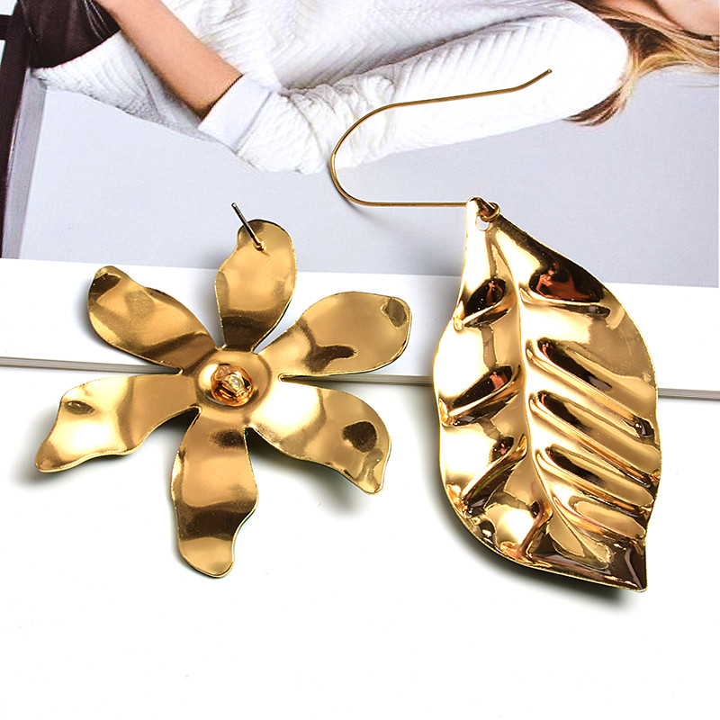 Nagyker új fém olajozott virágok formájú lelógó hosszú fülbevalók forró finom ékszer kiegészítők nőknek karácsonyi ajándék