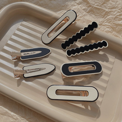 Három részes öltöny kis dizájn értelmes búza Tüskegyöngy nyaklánc fülbevaló karkötő szett hideg szellő egyszerű internet híres ékszer