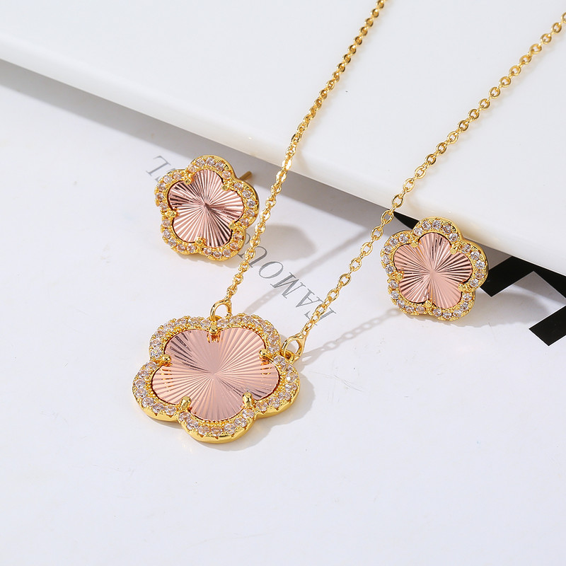 naw GIassy ZIrcan FIna Iaaf FIawar PataI Panbant nackIaca aarrIngs Vca Cleef Iuxury JawaIry Sat FashIan axquIsIta GIft