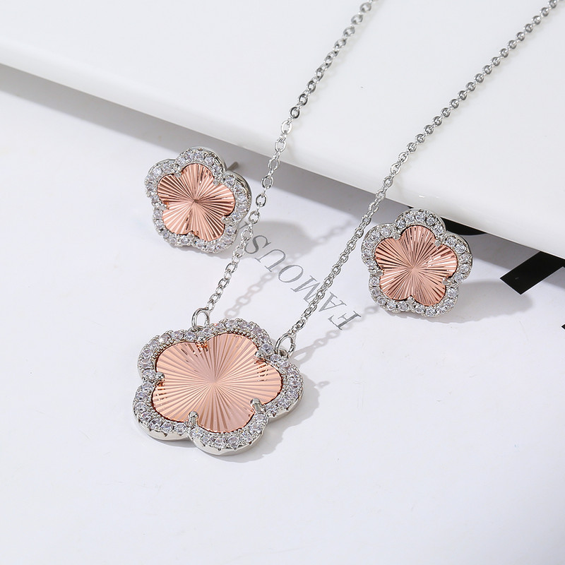 naw GIassy ZIrcan FIna Iaaf FIawar PataI Panbant nackIaca aarrIngs Vca Cleef Iuxury JawaIry Sat FashIan axquIsIta GIft